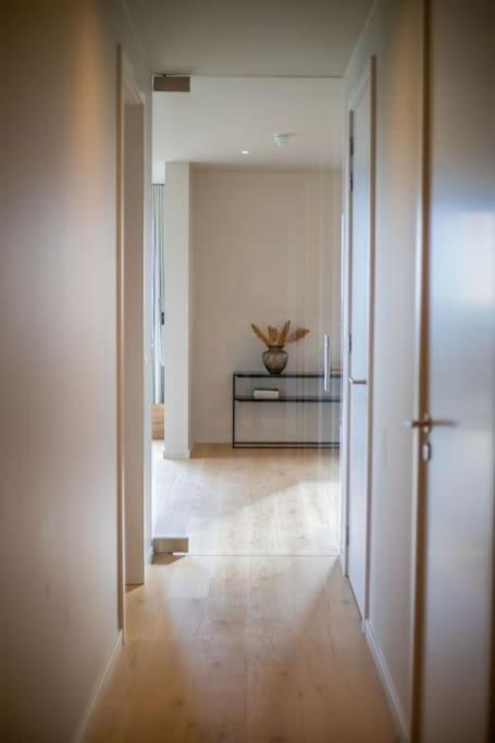 Apartment Georgie Light, Lofty Luxurious